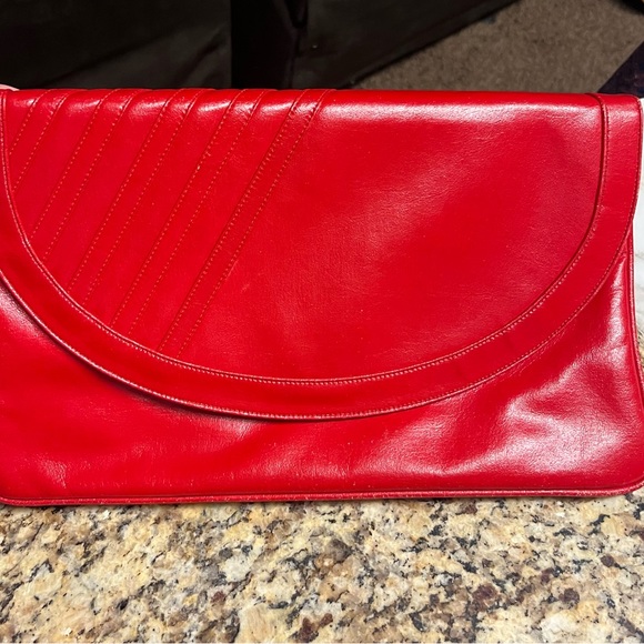 Francois • Vintage • Red • Crossbody Handbag • W/Gold Chain - Picture 1 of 15